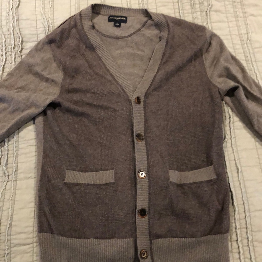 Banana republic cardigan in great shape